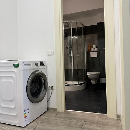 Renting Solutions Studio Iasi Eksteriør billede