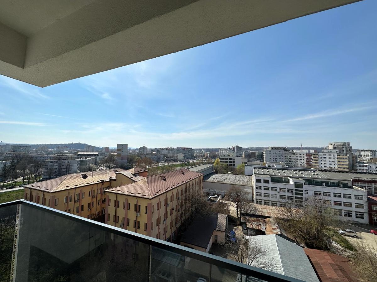 Renting Solutions Studio Iasi Eksteriør billede